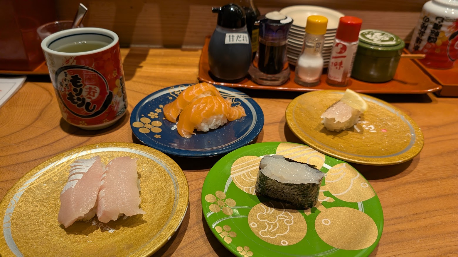大阪イオンドームシティにある「もりもり寿司」の寿司